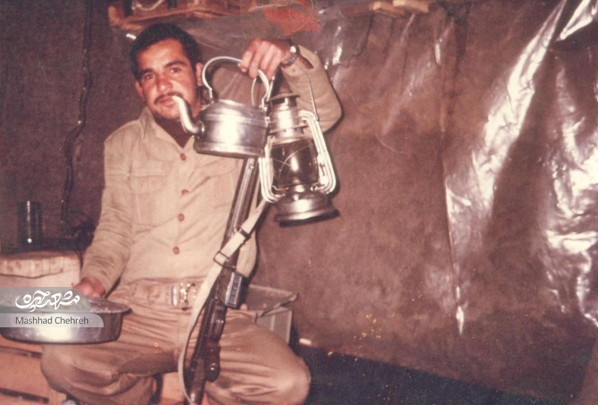 محمد شوشتری نگهبان اسرای عراقی بود