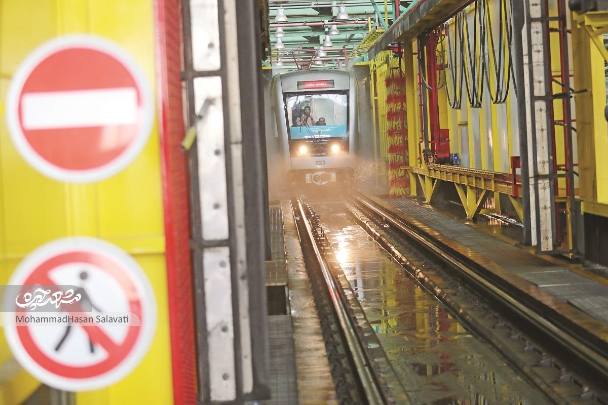 آب تنی قطارهای شهری