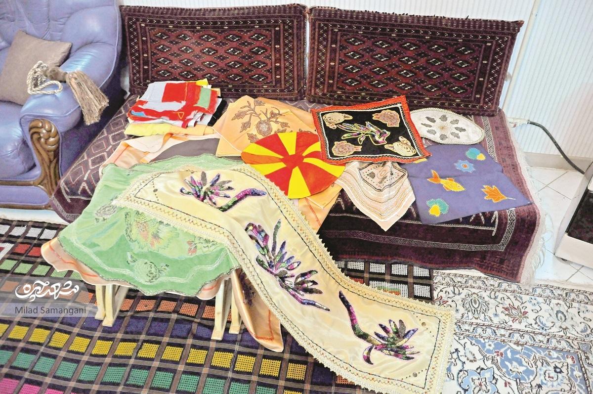 خلق آثار هنرمندانه فاطمه خانم با پارچههای دورریز خلق آثار هنرمندانه فاطمه خانم با پارچههای دورریز