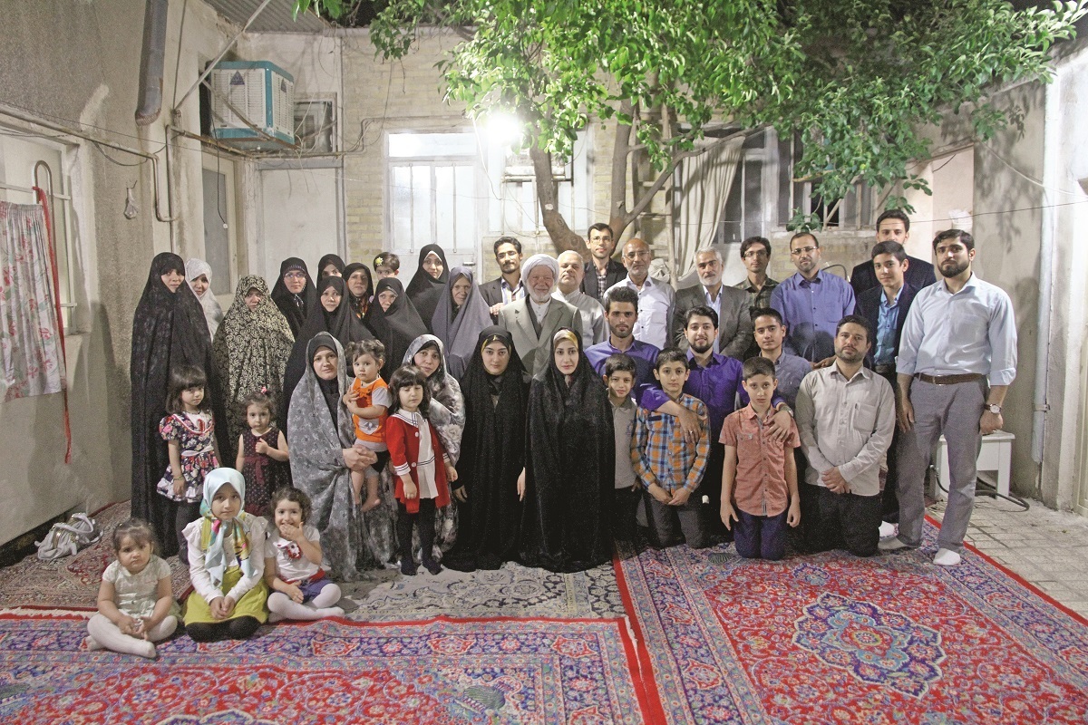 روایت نیم قرن عبادوزی در راسته حوض مسگرها