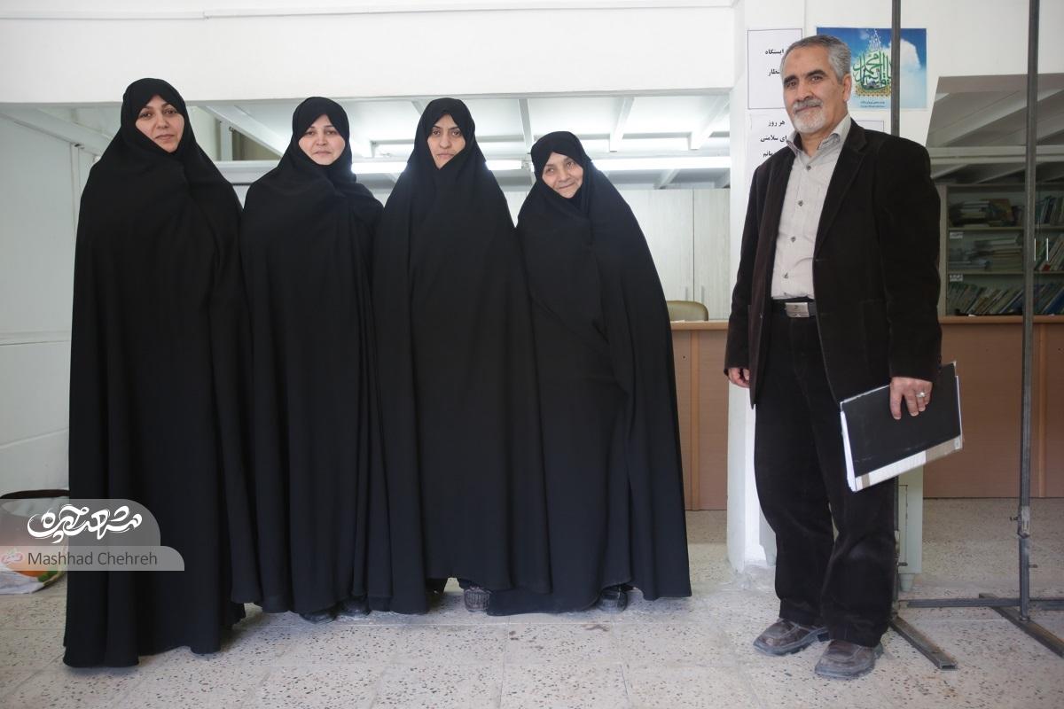 خیریه منتظرین ولیعصر(عج) که از غرب تا شرق مشهد را پوشش میدهد در محله استاد یوسفی قرار دارد خیریه منتظرین ولیعصر(عج) که از غرب تا شرق مشهد را پوشش میدهد در محله استاد یوسفی قرار دارد