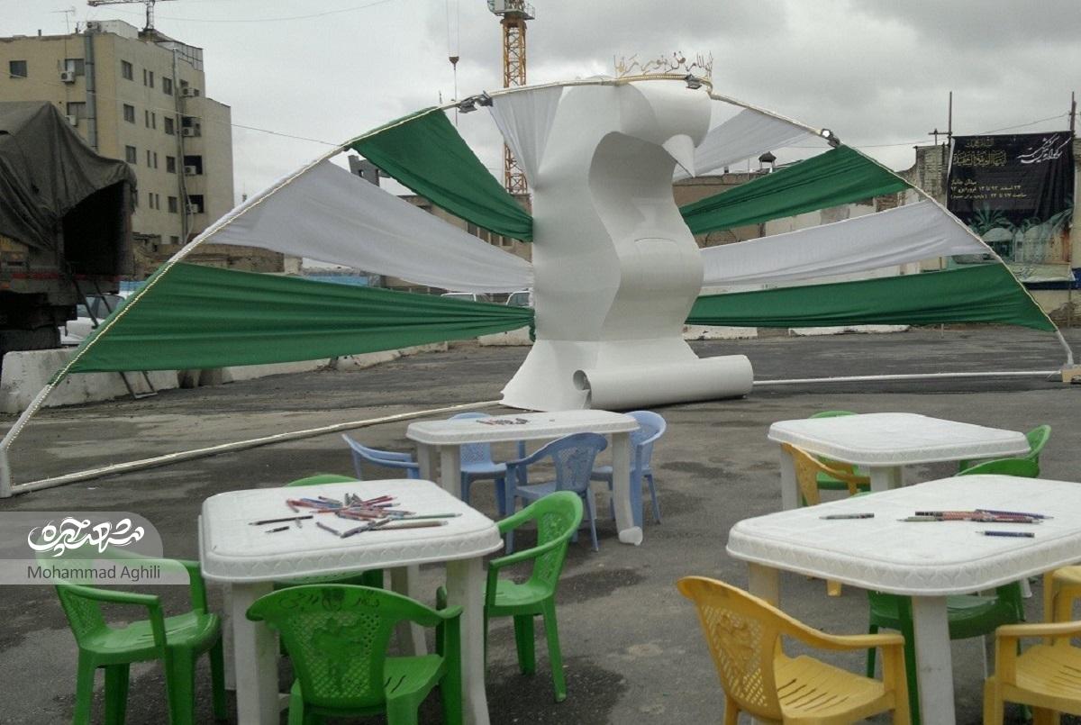 مریم مکرم، طراح و مجری تعدادی از المان‌های شهرمان است