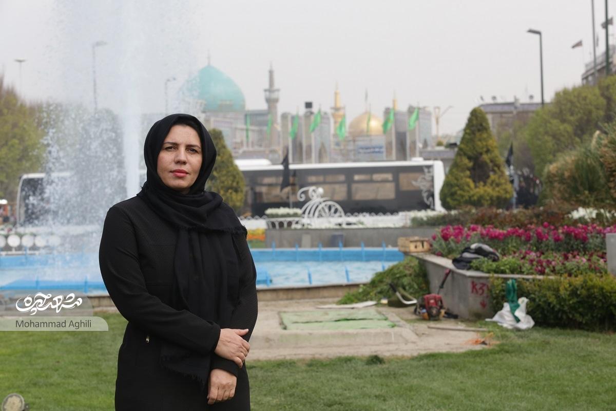 مریم مکرم، طراح و مجری تعدادی از المان‌های شهرمان است