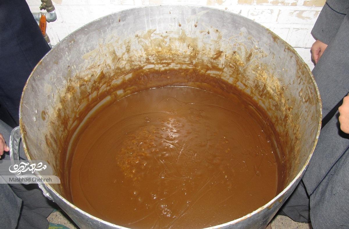 دانشآموزان دبیرستان «صدیقه» در آستانه سال نو، جشن «سمنوپزون» را برگزار کردند دانشآموزان دبیرستان «صدیقه» در آستانه سال نو، جشن «سمنوپزون» را برگزار کردند