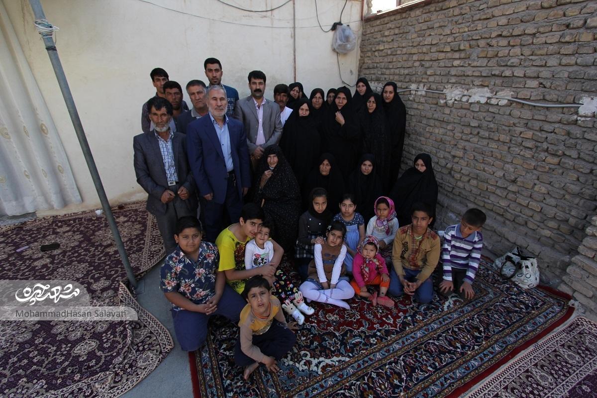 مادربزرگ ۹۵ ساله محله فردوسی از آداب و رسوم نوروز میگوید مادربزرگ ۹۵ ساله محله فردوسی از آداب و رسوم نوروز میگوید