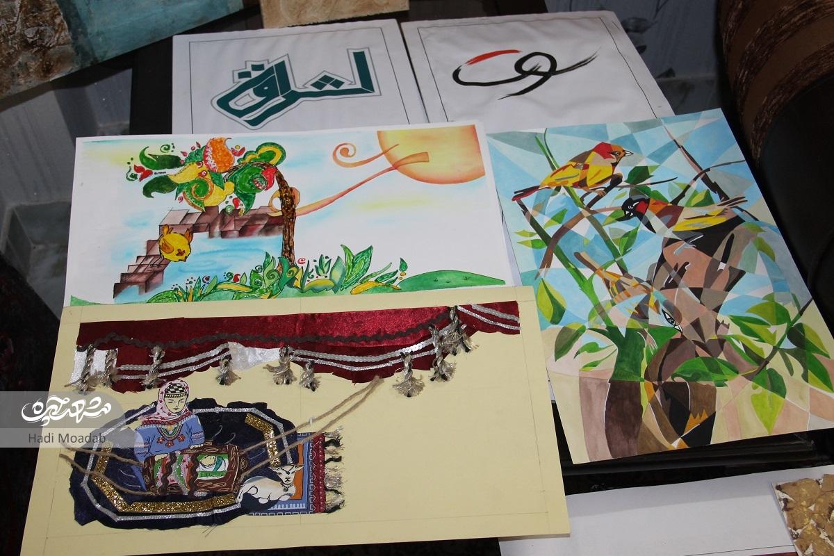 تلفیق خط و نقاشی در آثار هنری میترا ابراهیم زاده تلفیق خط و نقاشی در آثار هنری میترا ابراهیم زاده