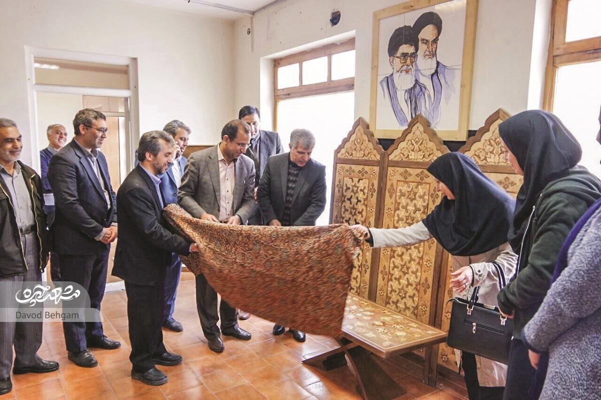 حال خوب با چوب  حال خوب با چوب