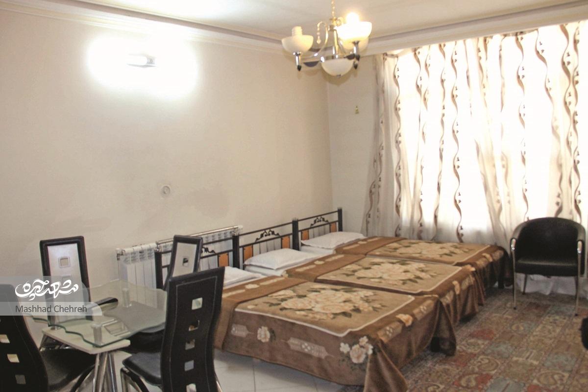 همه خادم الرضاییم در زائرسرای امام جواد(ع) همه خادم الرضاییم در زائرسرای امام جواد(ع)