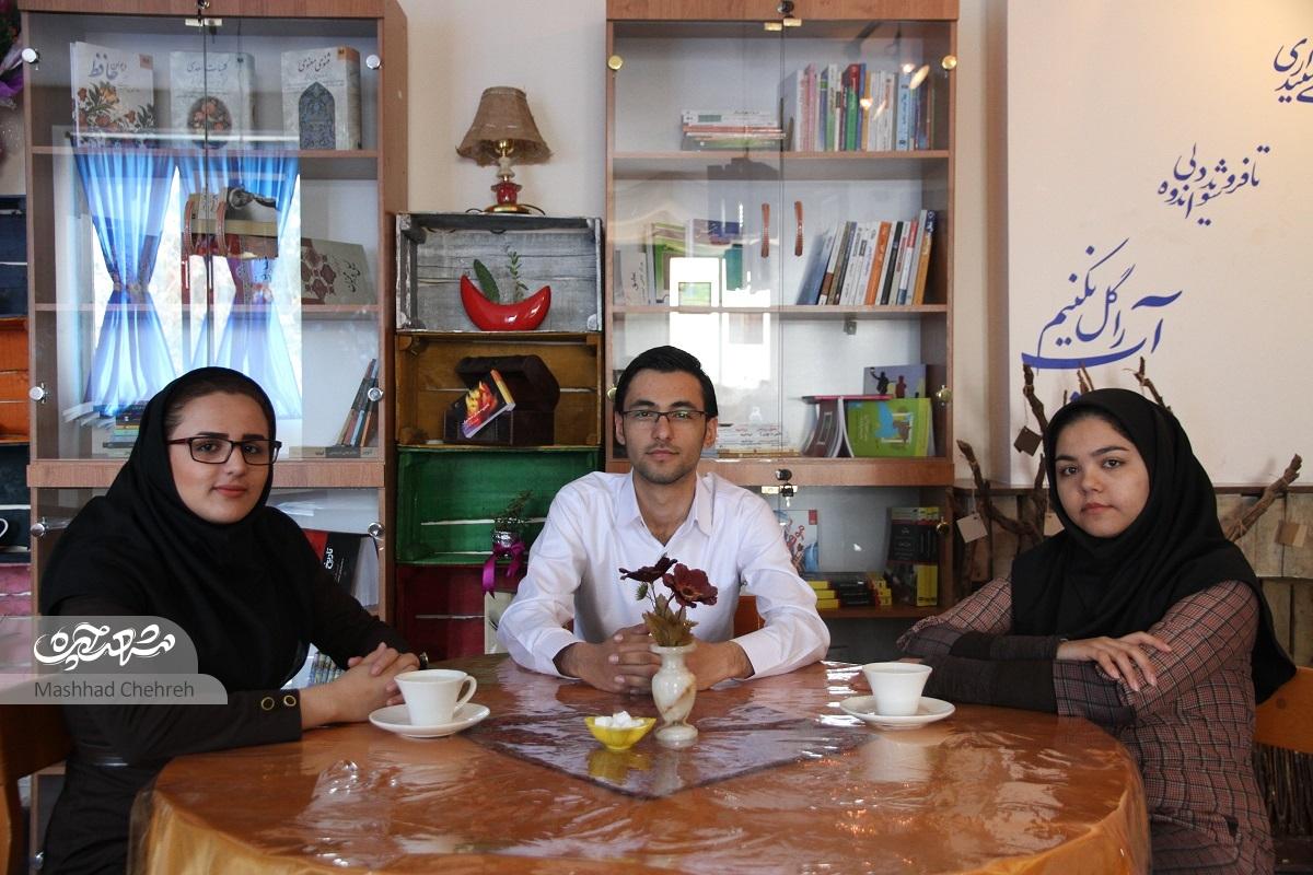 اولین کتابخانه محلی خیابان کوثر به دست دانشجویان راه اندازی شده است اولین کتابخانه محلی خیابان کوثر به دست دانشجویان راه اندازی شده است