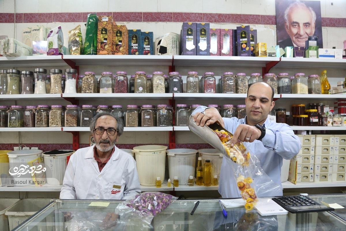 طب سنتی از نگاه چهارمین نسل عطارِ خانواده طیرانی