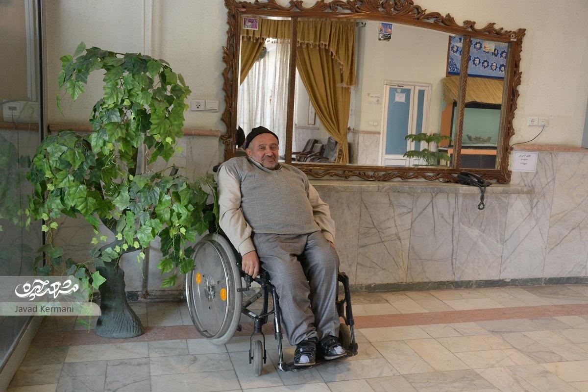 سیدعلی کاشفالحسینی هنگام تظاهرات خیابانی گلوله خورد و قطع نخاع شد سیدعلی کاشفالحسینی هنگام تظاهرات خیابانی گلوله خورد و قطع نخاع شد