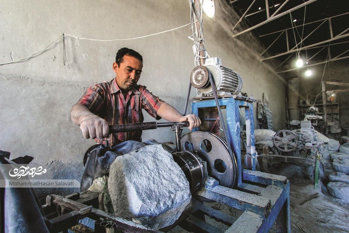 روایت سنگتراش مشهدی دیگهای سنگی« هرکاره» روایت سنگتراش مشهدی دیگهای سنگی« هرکاره»