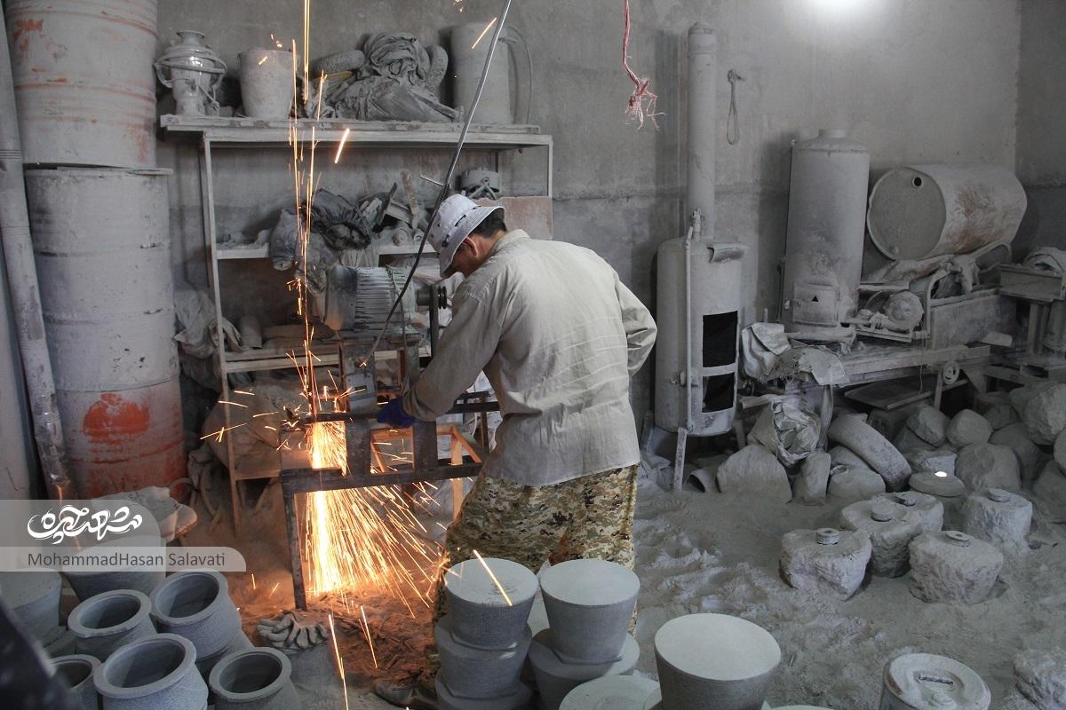 روایت سنگتراش مشهدی دیگهای سنگی« هرکاره» روایت سنگتراش مشهدی دیگهای سنگی« هرکاره»