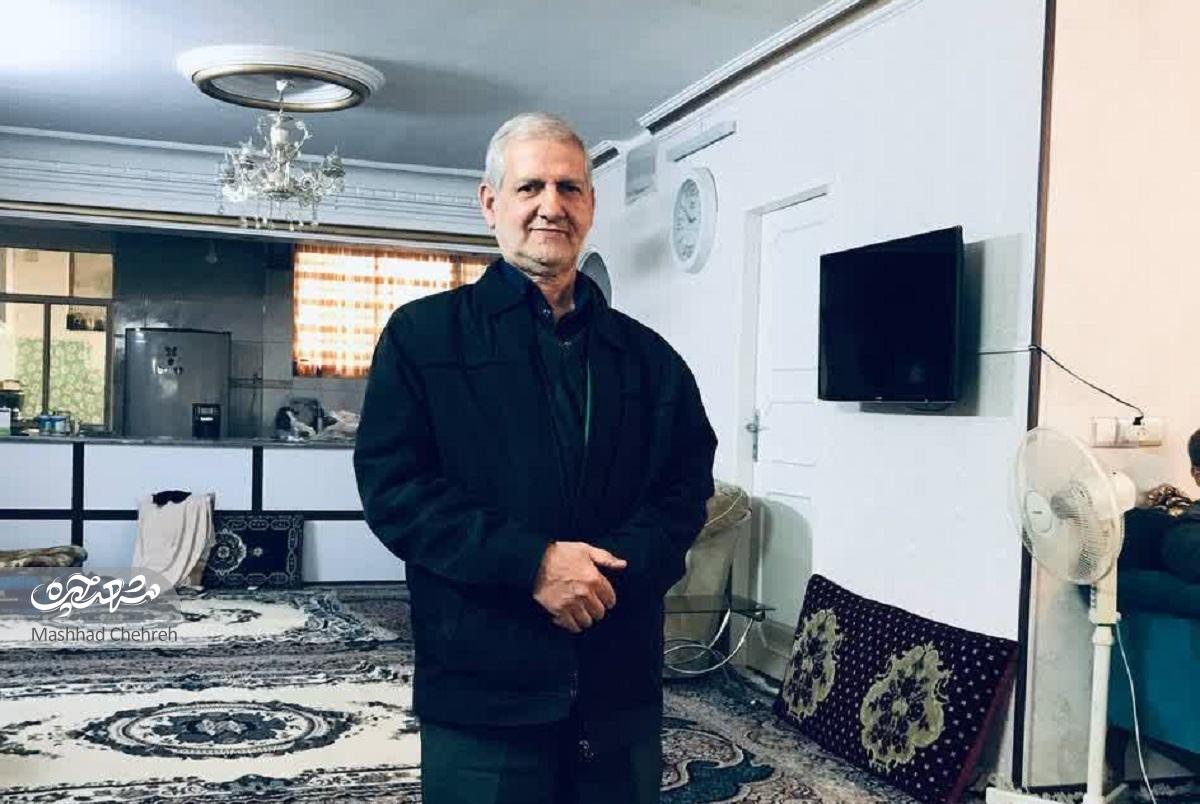 یک معلم ویژه برای بچههای محله استاد یوسفی یک معلم ویژه برای بچههای محله استاد یوسفی