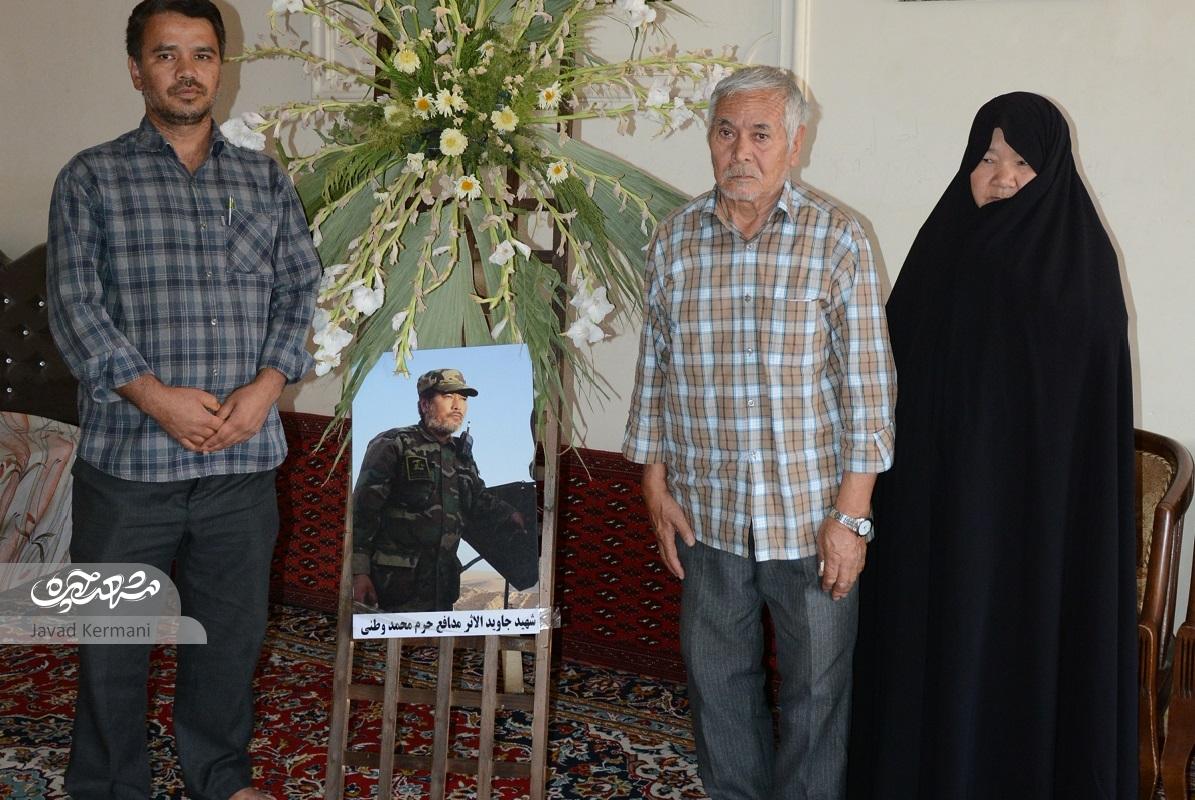 روایتی از رشادت شهید«وطنی» در خان طومان/// کامل نیست روایتی از رشادت شهید«وطنی» در خان طومان/// کامل نیست