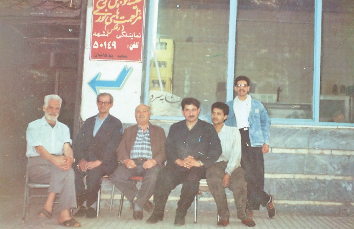 سعید چوگانیان قدیمی و کاسب خوش نام محله خواجه ربیع است سعید چوگانیان قدیمی و کاسب خوش نام محله خواجه ربیع است