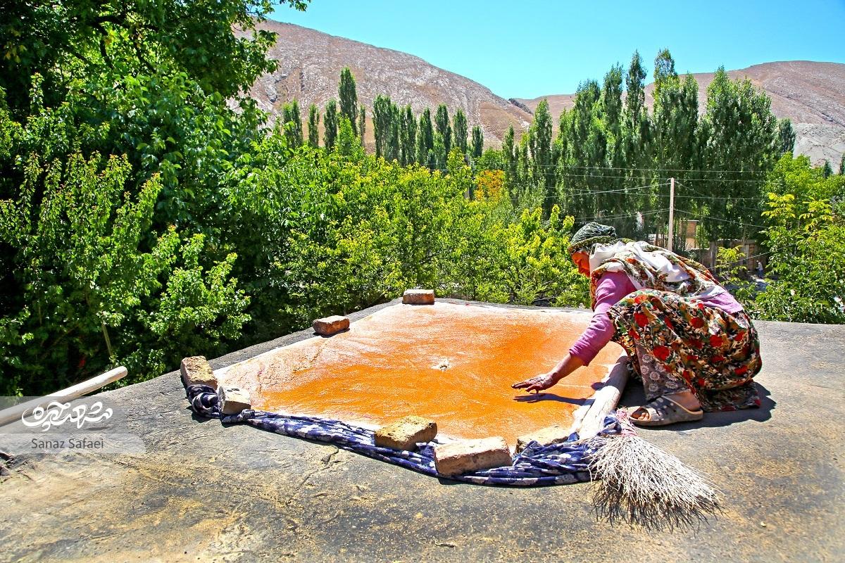 اصل گردشگری در «یَدَک»