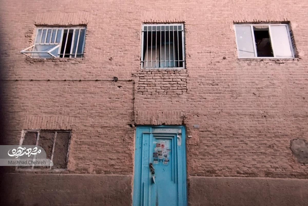 کوچه سادات مشهد از میان باغات قدیم بالاخیابان میگذشت کوچه سادات مشهد از میان باغات قدیم بالاخیابان میگذشت