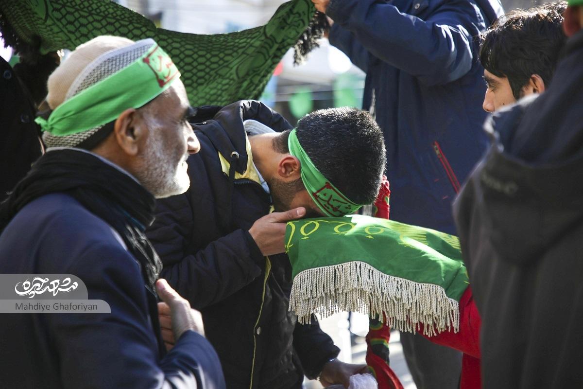 روایت حاج نبی‌الله داوودی از زیارت گروهی با پای پیاده تا کربلا