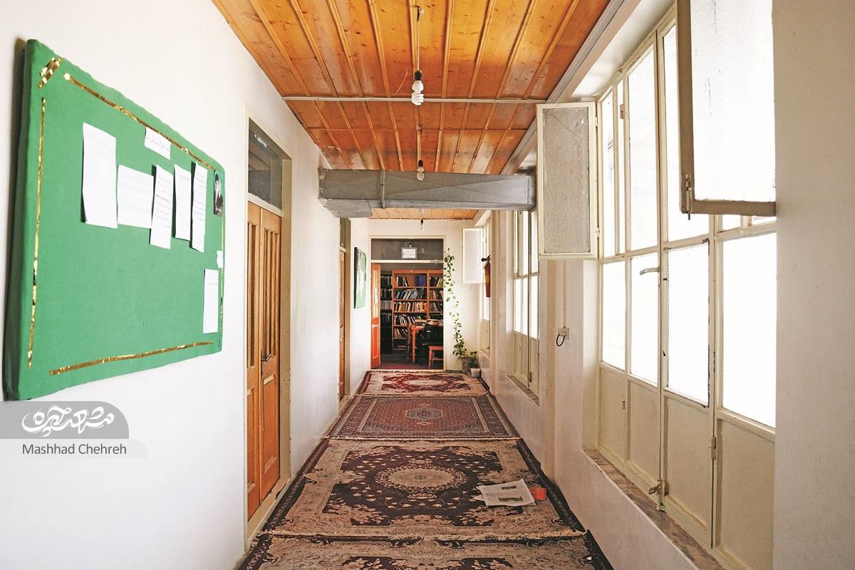 حجتالاسلام محمدعلی امامی، مدیر مسجد و مدرسه علمیه آیتا...فقیه سبزواری است. حجتالاسلام محمدعلی امامی، مدیر مسجد و مدرسه علمیه آیتا...فقیه سبزواری است.