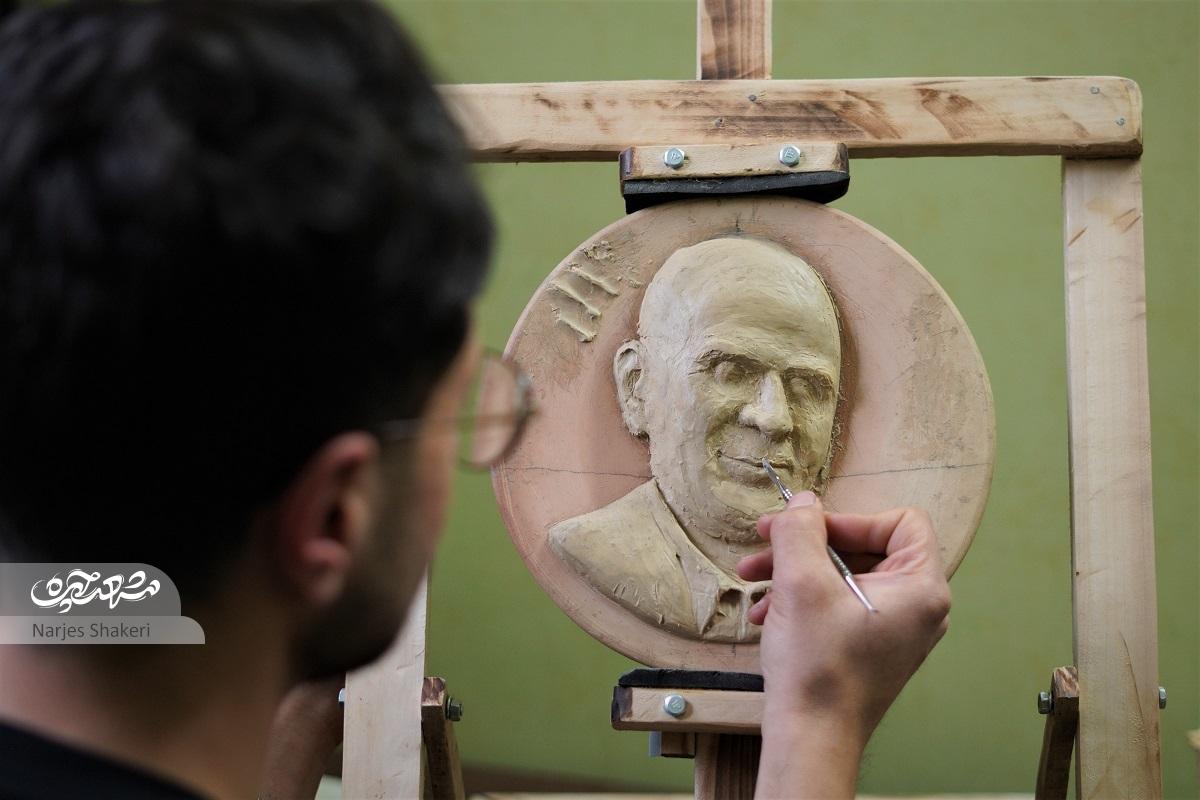 نوآوریهایی سیدیوسف نامورطباطبایی در مواد مجسمهسازی نوآوریهایی سیدیوسف نامورطباطبایی در مواد مجسمهسازی