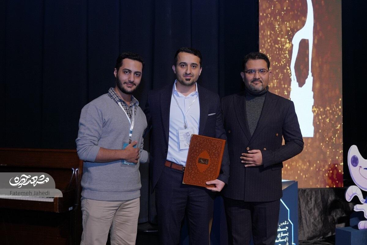 کسب ۴ عنوان برای تیم بازی ساز مشهدی در جشنواره بازیهای رایانهای «فجر» کسب ۴ عنوان برای تیم بازی ساز مشهدی در جشنواره بازیهای رایانهای «فجر»