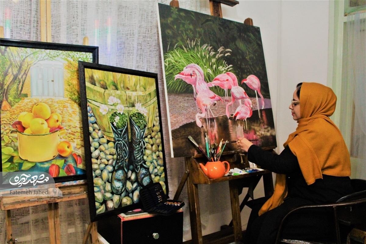 فرزانه نخعی هنرمندِ همیشه آموزگار فرزانه نخعی هنرمندِ همیشه آموزگار
