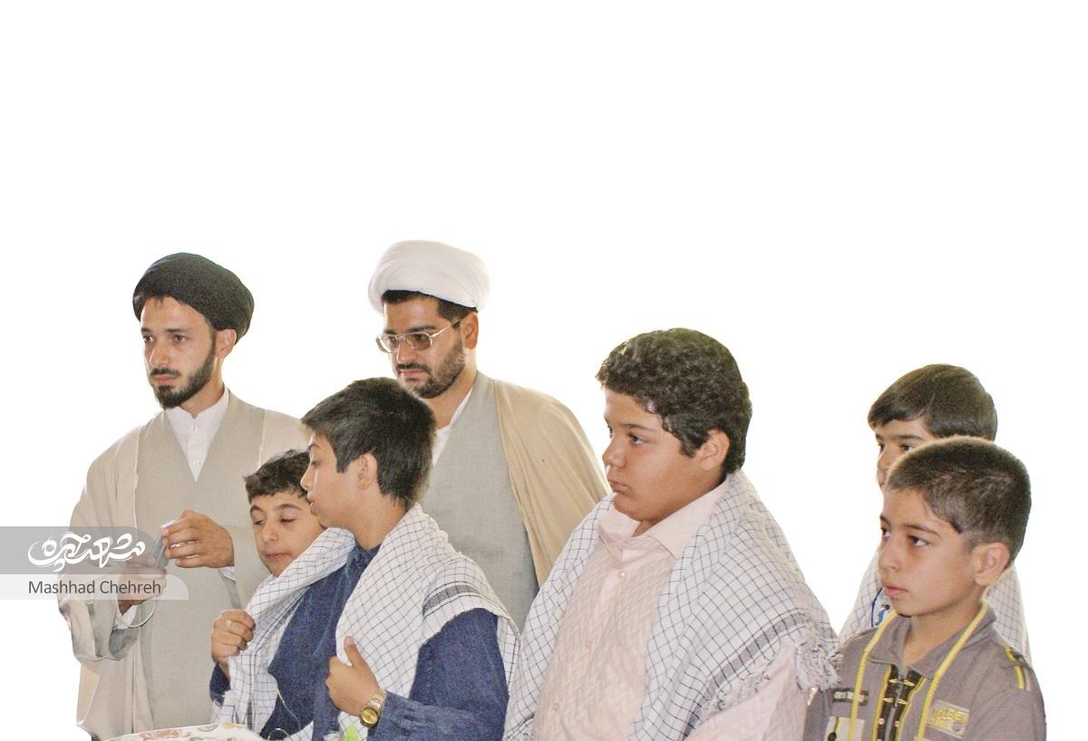 بزرگترین مجمع خانوادگی کشور ۶۰۰ عضو دارد بزرگترین مجمع خانوادگی کشور ۶۰۰ عضو دارد