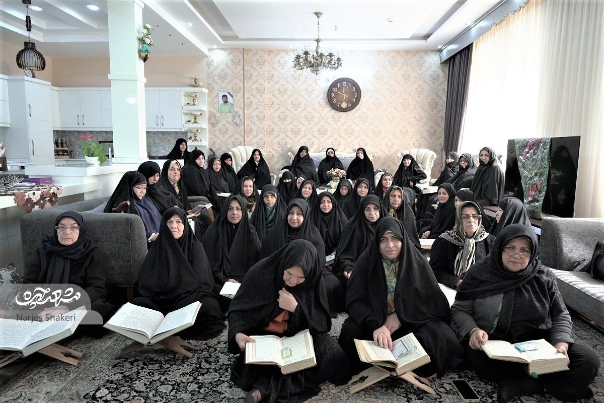 همسایه‌داری به برکت قرآن