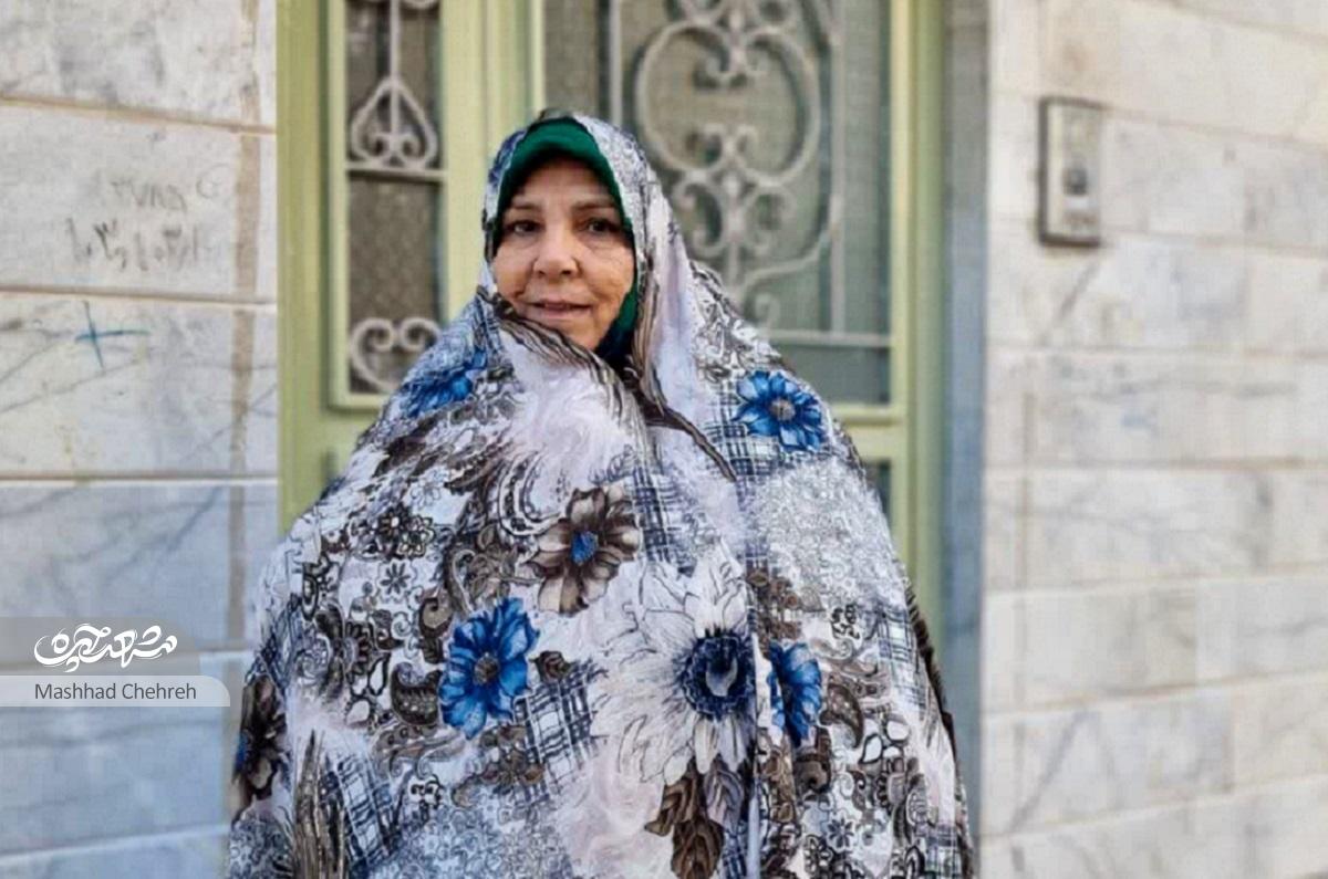 مهینخانم، از نخستین ساکنان شهرک کوکاکولا، از خاطرات قدیم محله تربیت میگویددورهمی همسایهها گرد قناتها مهینخانم، از نخستین ساکنان شهرک کوکاکولا، از خاطرات قدیم محله تربیت میگویددورهمی همسایهها گرد قناتها