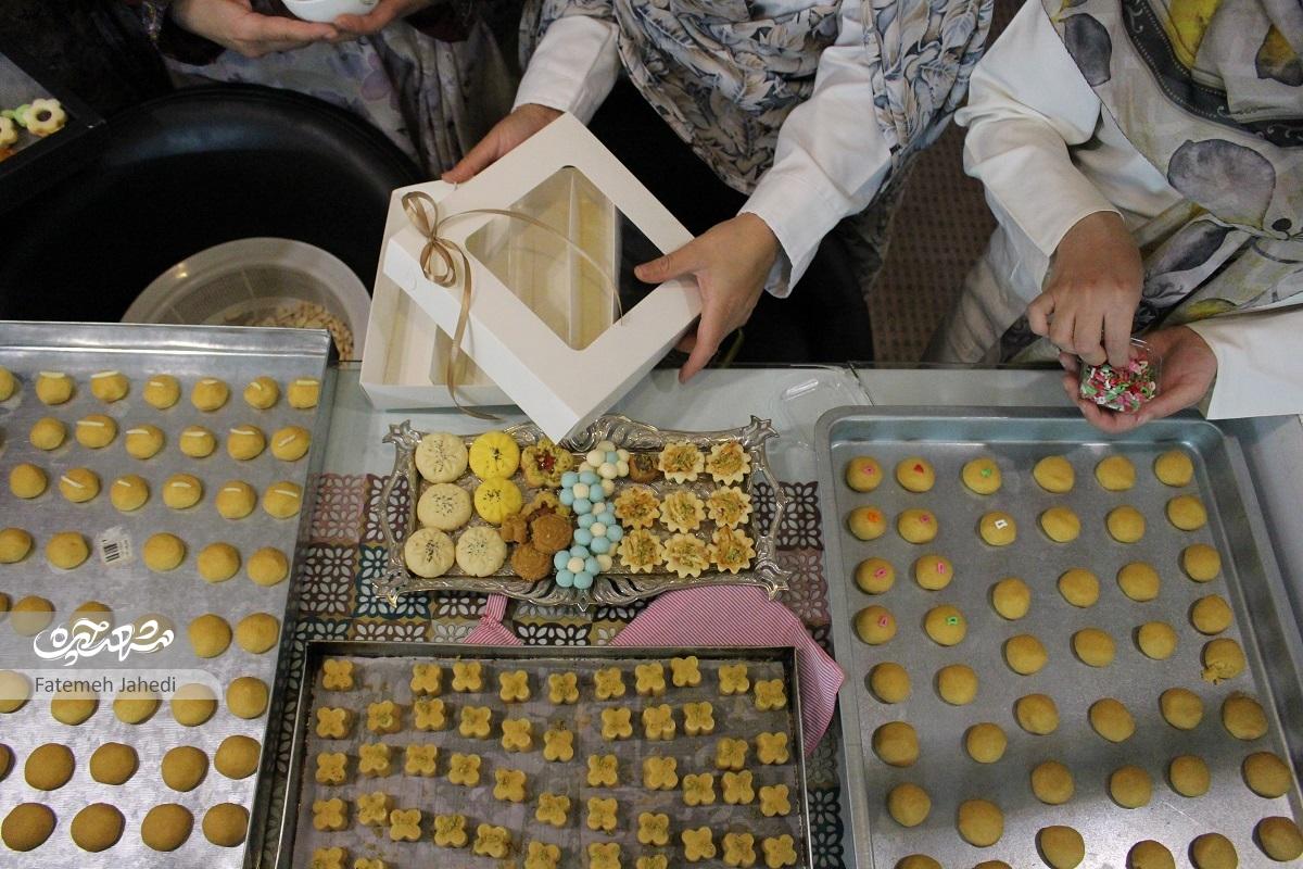 بانوان محله خلج با حمایت دفتر تسهیلگری، کسبوکار خانگی راه انداختهانددوستی های شیرین بانوان محله خلج با حمایت دفتر تسهیلگری، کسبوکار خانگی راه انداختهانددوستی های شیرین