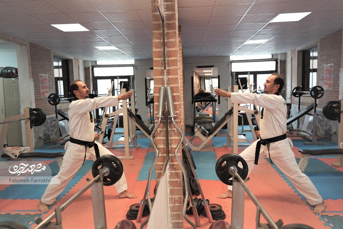 جعفر وظیفه؛ آتشنشانی که به هنر روی آورده است جعفر وظیفه؛ آتشنشانی که به هنر روی آورده است