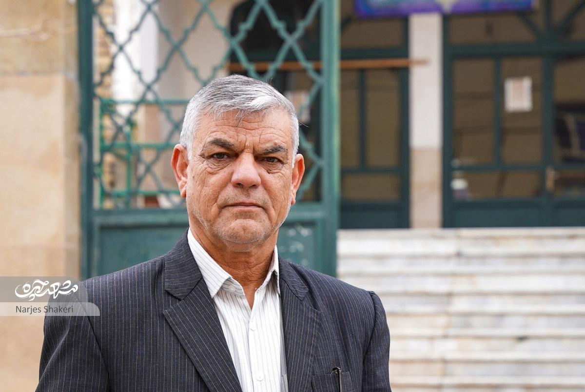 تنها مسجد عصمتیه اهالی را دور هم جمع کرده ­است