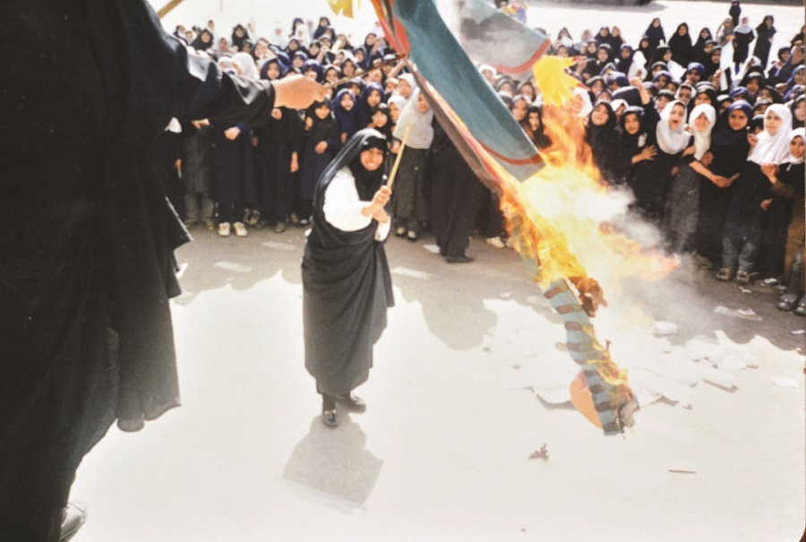 عقد در محضر امام، ماه عسل در جبهه عقد در محضر امام، ماه عسل در جبهه