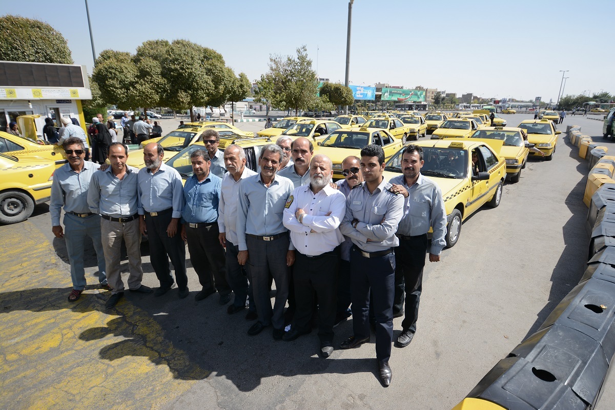 رانندگان تاکسی هم جزو خادمان این حرمند