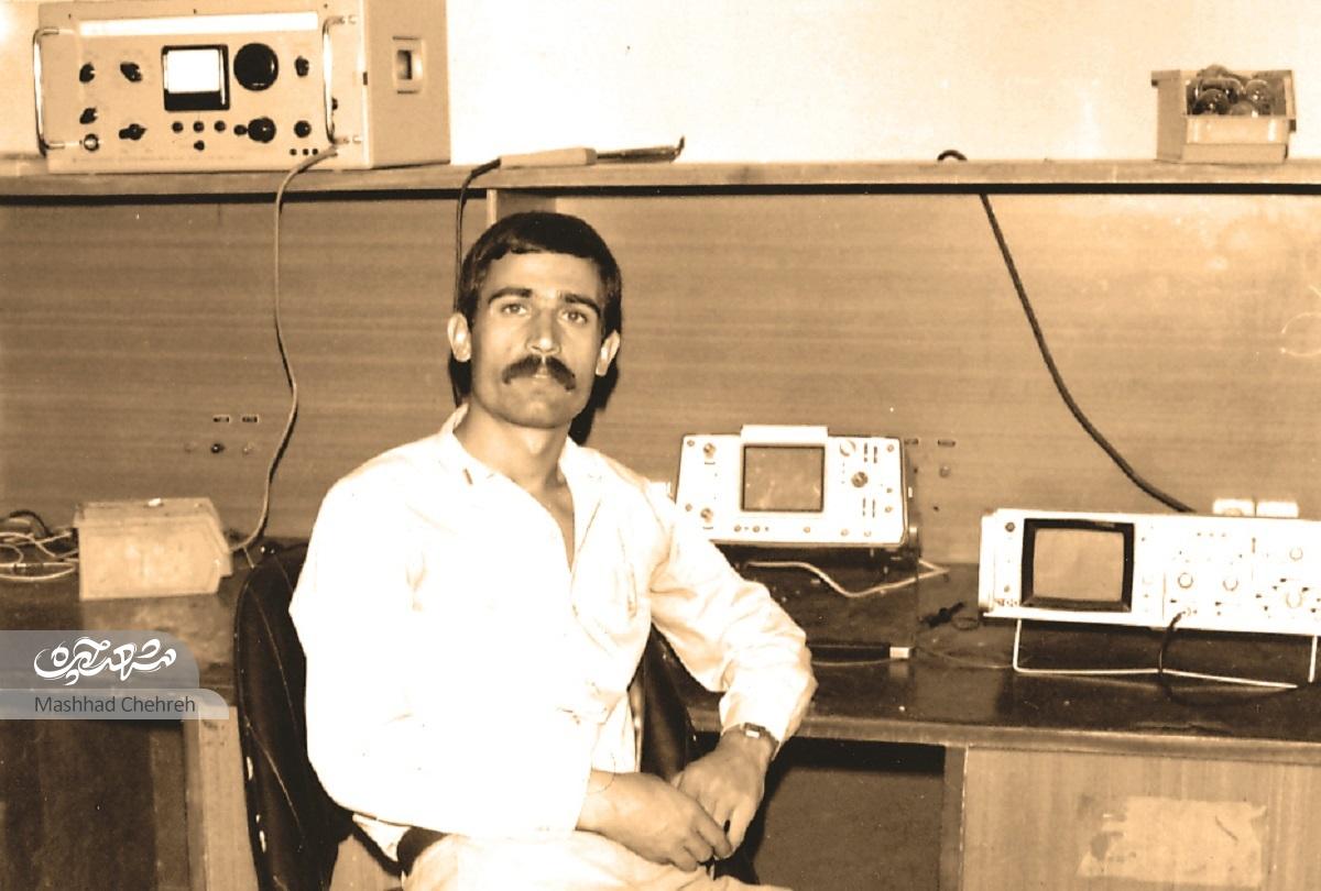 ناگفتههای دریایی جنگ از زبان ناخدایکم علیاصغر زارعی ناگفتههای دریایی جنگ از زبان ناخدایکم علیاصغر زارعی