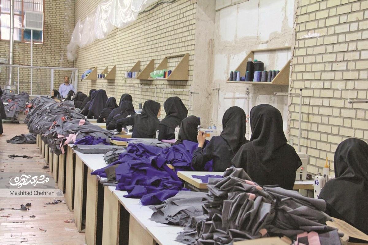 کارآفرین محله: صفر تا صد کار را خودمان انجام دهیم کارآفرین محله: صفر تا صد کار را خودمان انجام دهیم