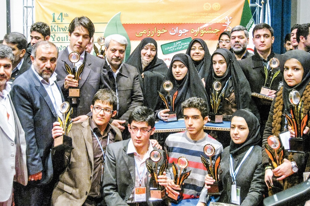 یاسین سعیدنژاد نخبه محله لشکر یکی از ۸ مسئله حل‌نشده ریاضی جهان را حل کرد