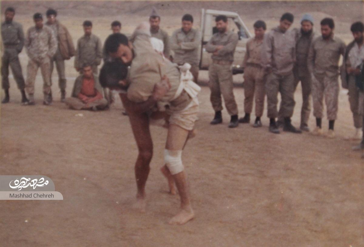 پهلوان چوخه‌کار توس در تنگه چزابه هم با عراقی‌ها کشتی گرفت!