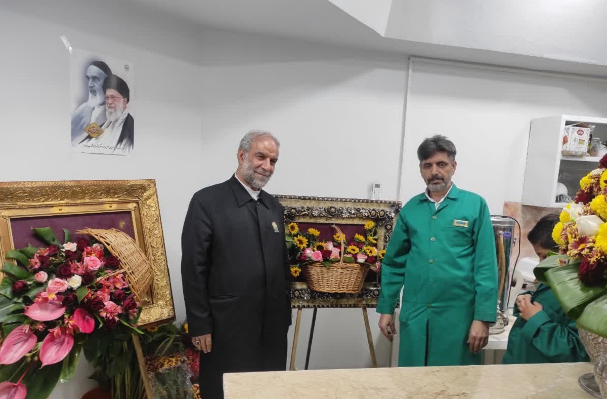 ماجرای دعوت‌نامه خدمت در گل‌آرایی حرم‌رضوی