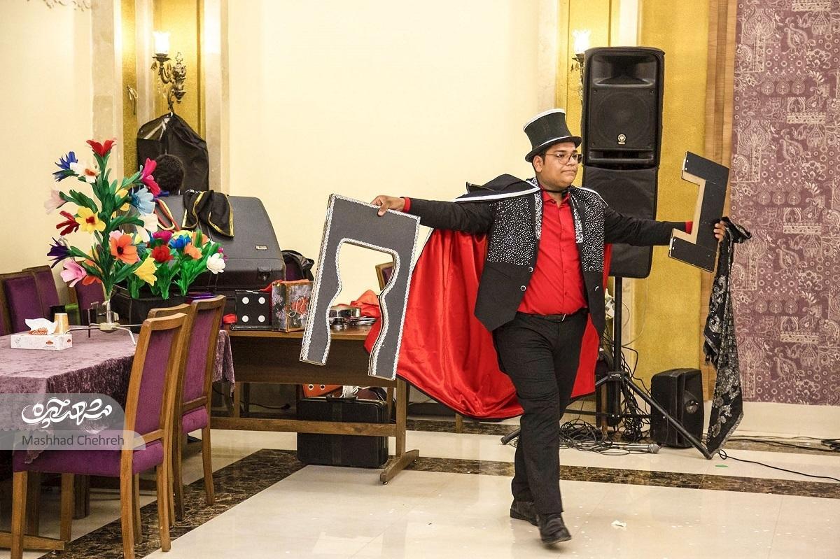 تلخ و شیرینیهای هنر تردستی دایی علی تلخ و شیرینیهای هنر تردستی دایی علی