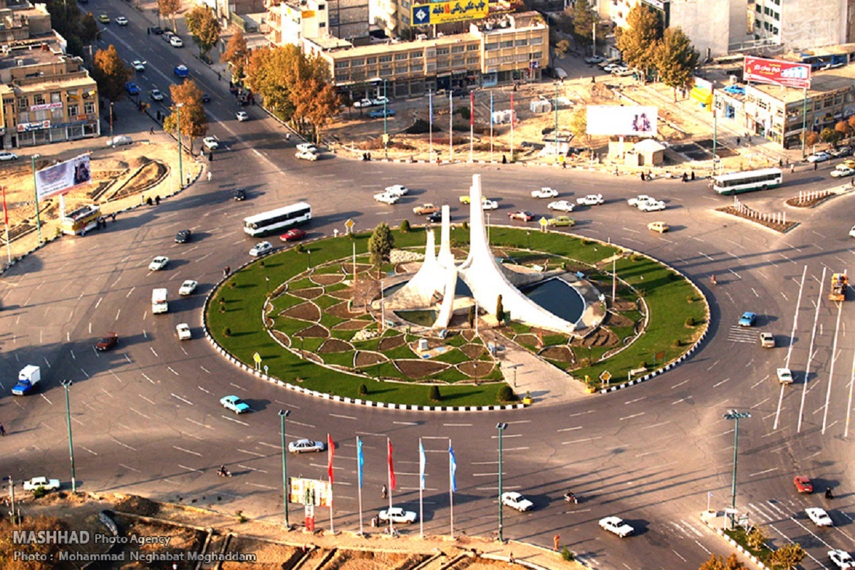 ناشنیدههایی از پیشینه فلکه نامآشنای خیابان امامرضا (ع) ناشنیدههایی از پیشینه فلکه نامآشنای خیابان امامرضا (ع)