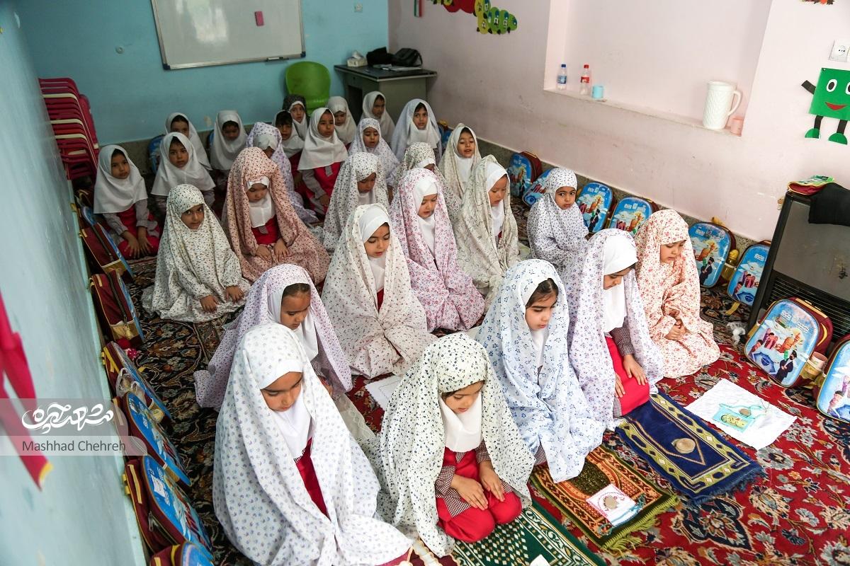 سرمشقی برای خدمت به کودکان محله سرمشقی برای خدمت به کودکان محله