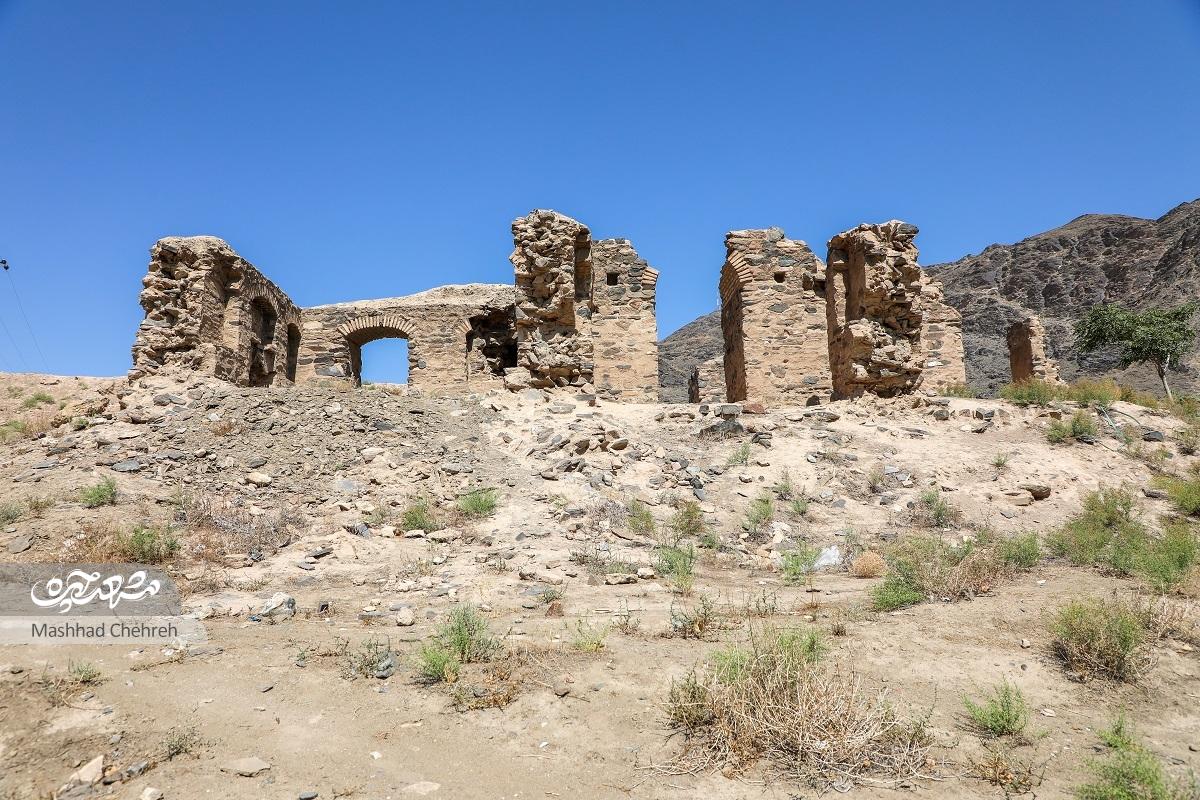 درباره یک اثر تاریخی دوران صفویه که امروزه ویرانهای بیش نیست درباره یک اثر تاریخی دوران صفویه که امروزه ویرانهای بیش نیست