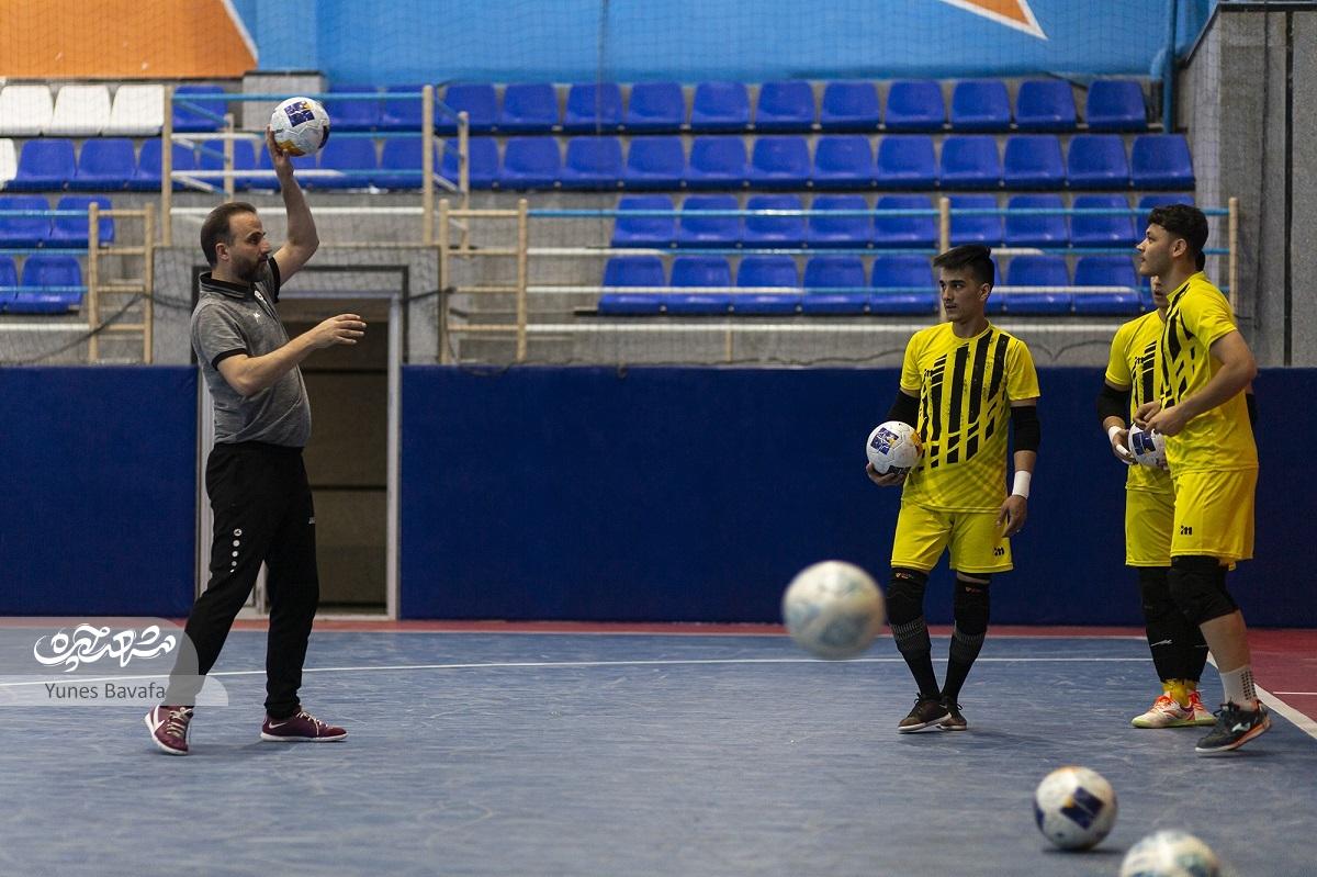 حمیدرضا معصومیان؛ ورزشکار ورزشی نویس حمیدرضا معصومیان؛ ورزشکار ورزشی نویس