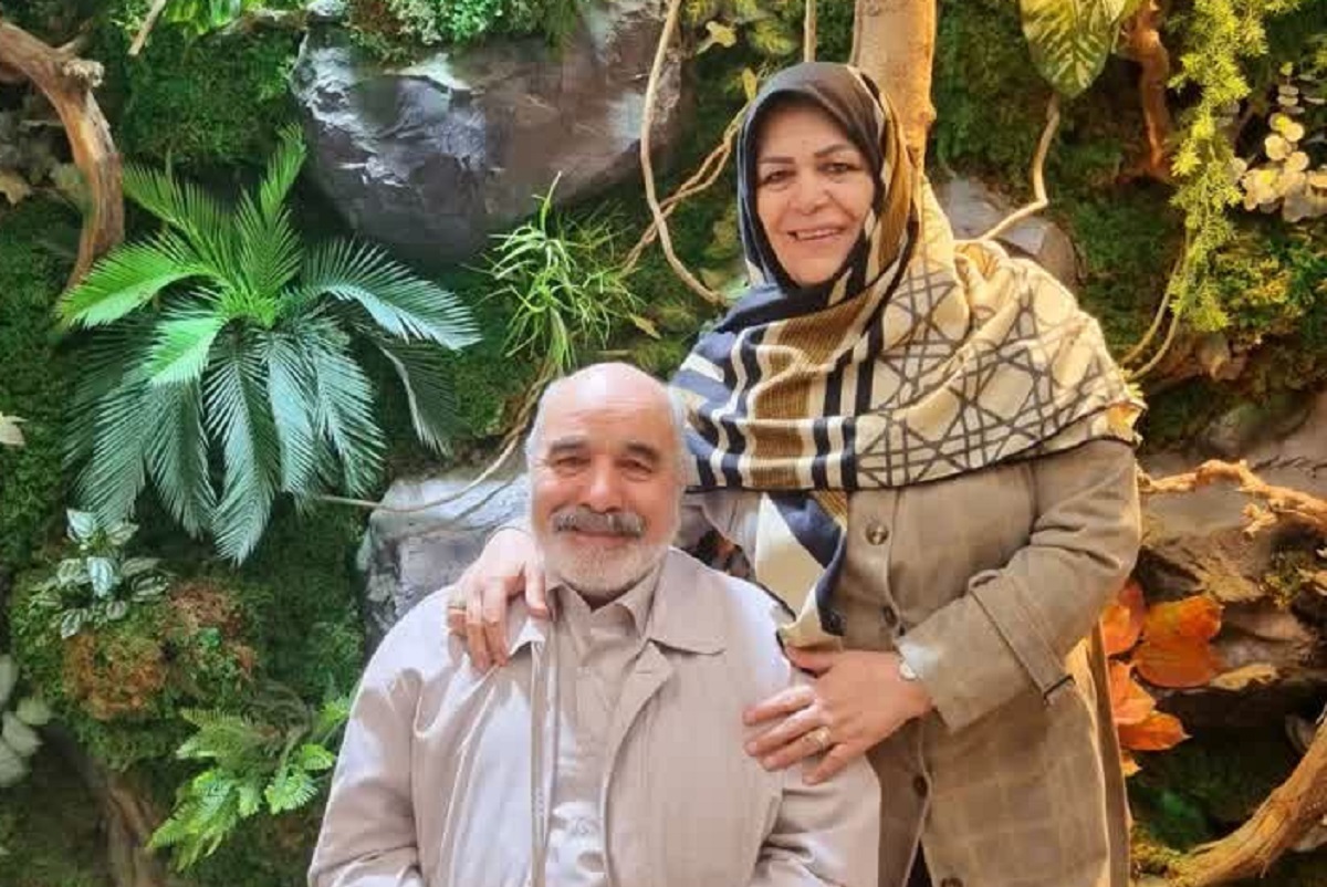 شهروند طبیعت دوست محله سیدرضی در حیاط خانه اش ۱۵۰ گلدان و ۷ درخت میوه دارد شهروند طبیعت دوست محله سیدرضی در حیاط خانه اش ۱۵۰ گلدان و ۷ درخت میوه دارد