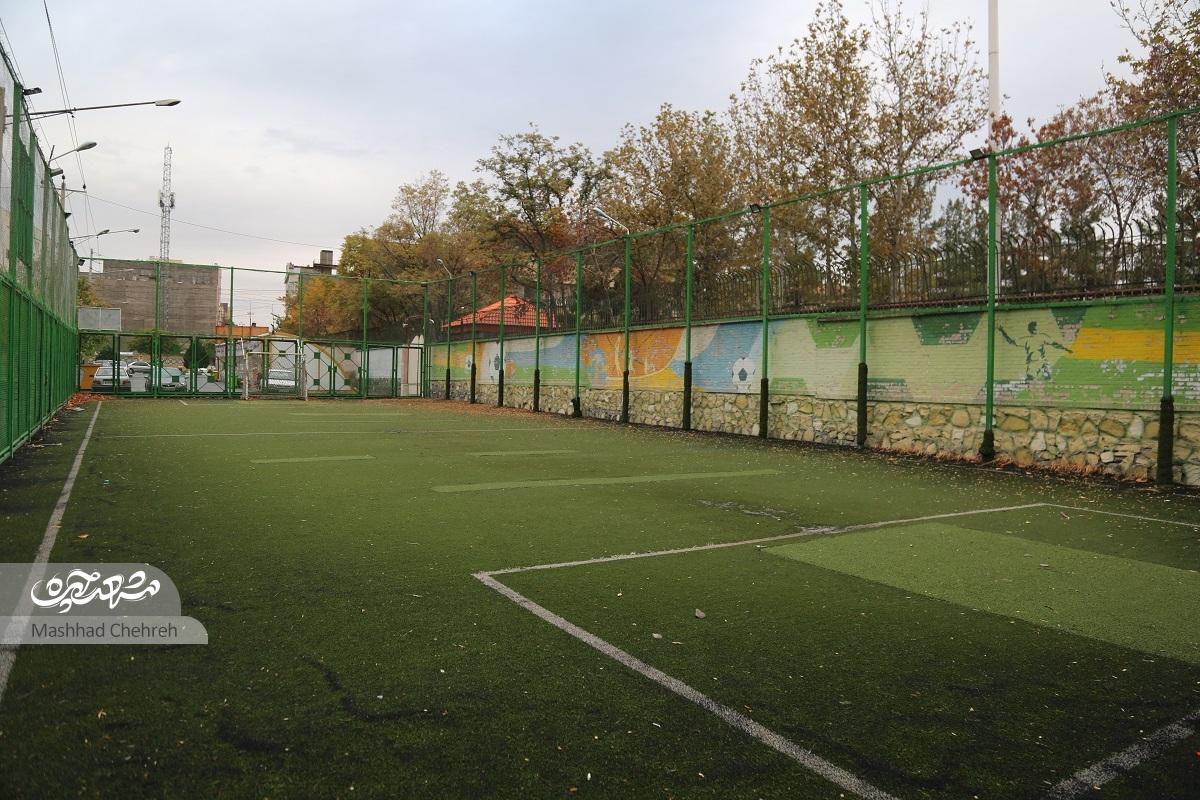 محله دانشجو؛ هدیه حسین‌آقا ملک به فرهنگیان