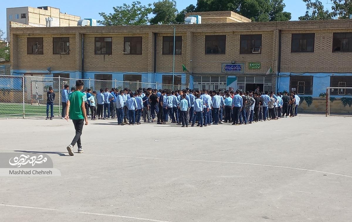 کوچه‌ای از قلعه عطار در بلال