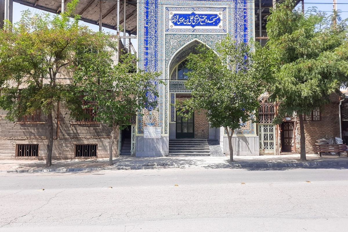 انقلاب؛ از سرسبزترین محلات مشهد