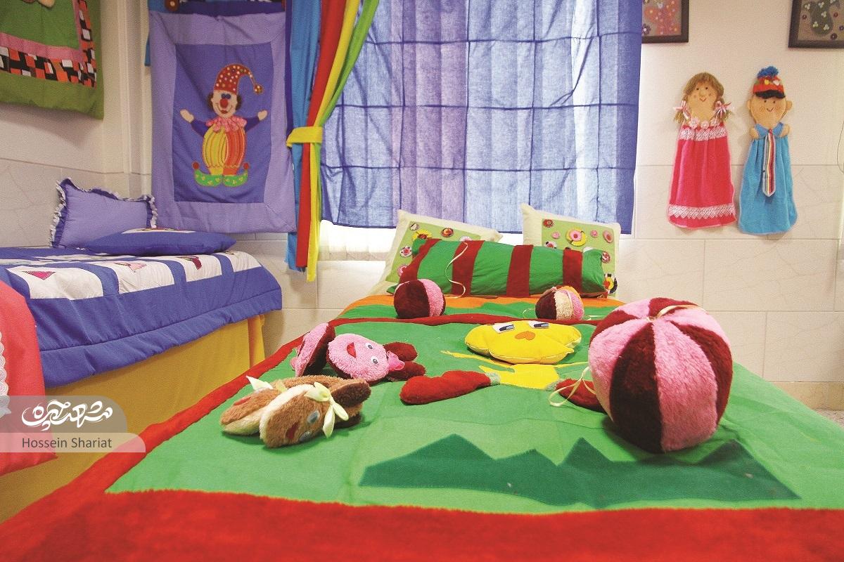 هنرستان «همیاران صالحه» یکی از سه هنرستان استثنایی دختران مشهد، در محله حجاب قرار دارد. هنرستان «همیاران صالحه» یکی از سه هنرستان استثنایی دختران مشهد، در محله حجاب قرار دارد.